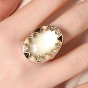 House of Harlow Statement Cocktail Ring gold tone and pale yellow stone, size 7